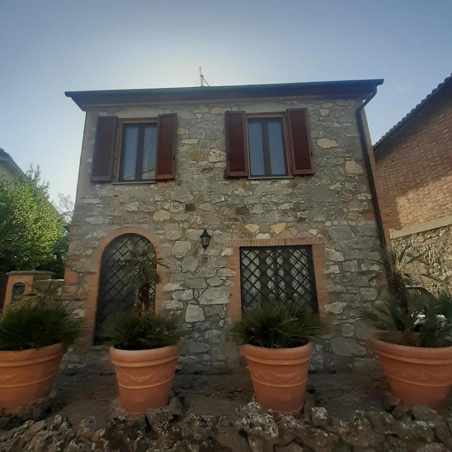 Villa Le Palmine Palazzone Bagian luar foto